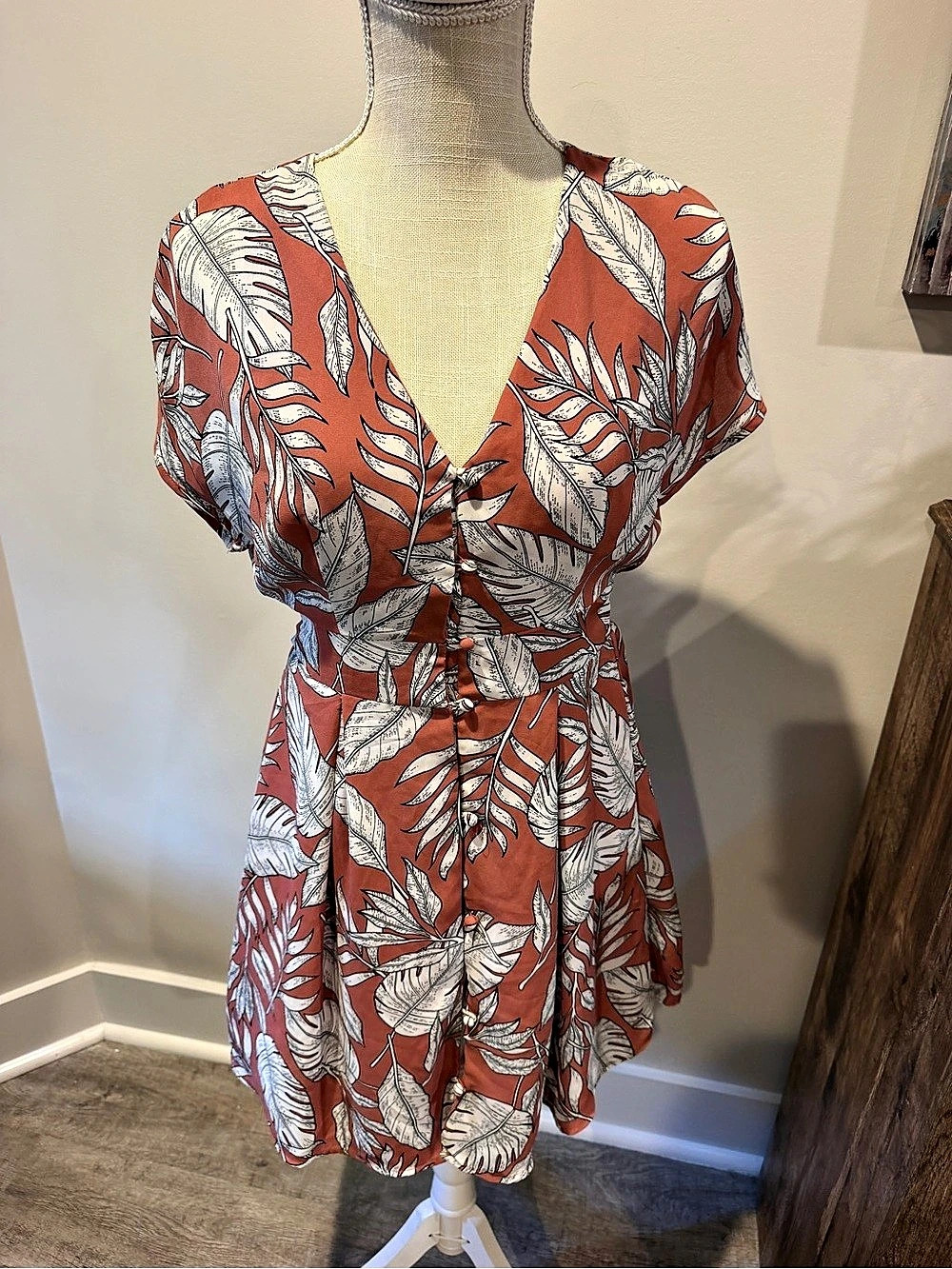 Floral Mini Dress in Red & White Like New